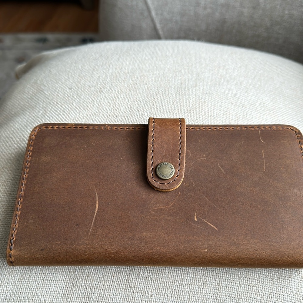 Portland canyon Leather Brown Wallet